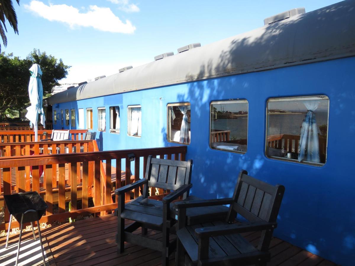 Santos Express Hostel Mossel Bay Exterior photo